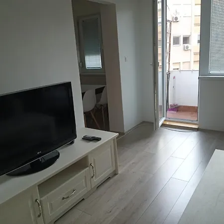 Premium Square Apartment Skopje Exterior photo